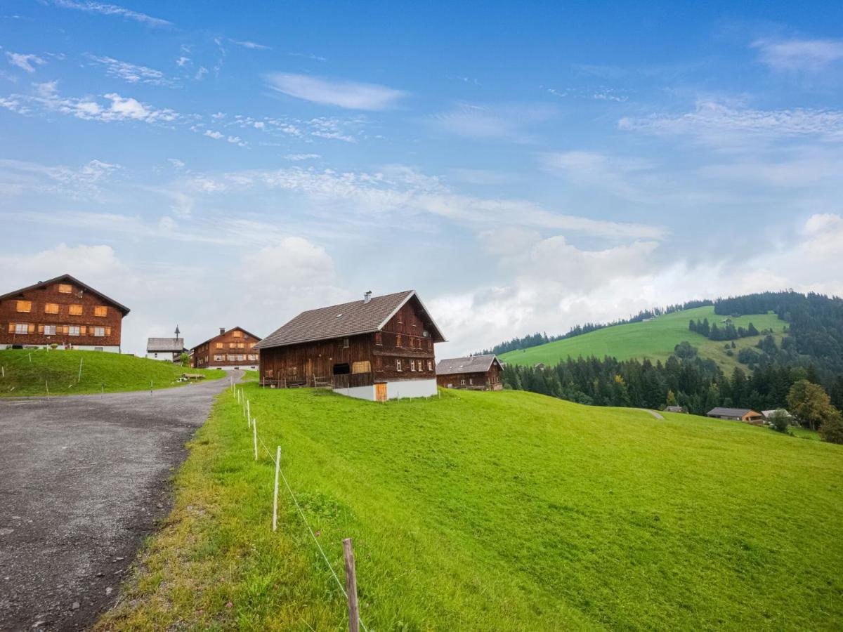 Vintage Holiday Home in Vorarlberg near Ski Area Schwarzenberg im Bregenzerwald Exterior foto
